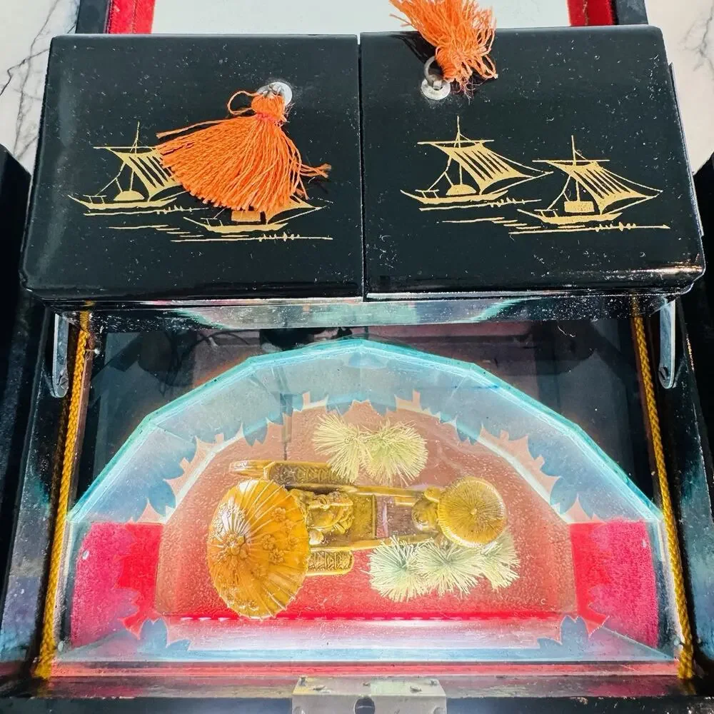 Vintage Jewelry Box Asian Music MOTION Geisha Mirror Japan Handpainted Works 13